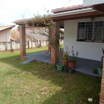 Casa em Atibaia, bairro Jardim Paulista