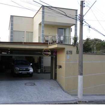 Sobrado em Atibaia, bairro Nova Gardênia