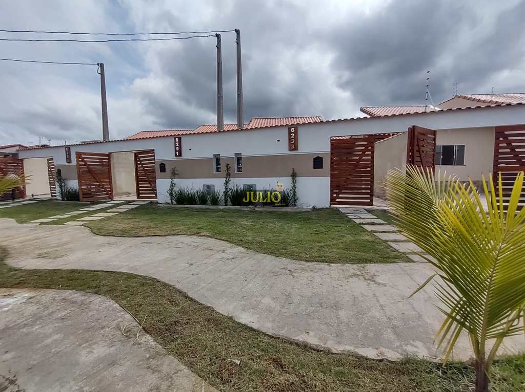 Casa em Itanhaém, no bairro Balneário Jequitibá