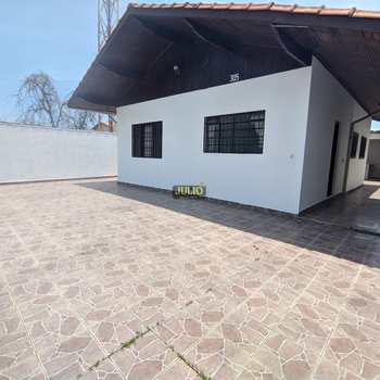 Casa em Itanhaém, bairro Loty