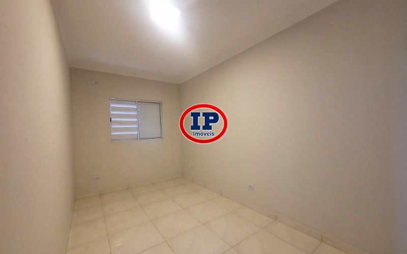 Casa de Condomínio em Praia Grande, no bairro Caiçara