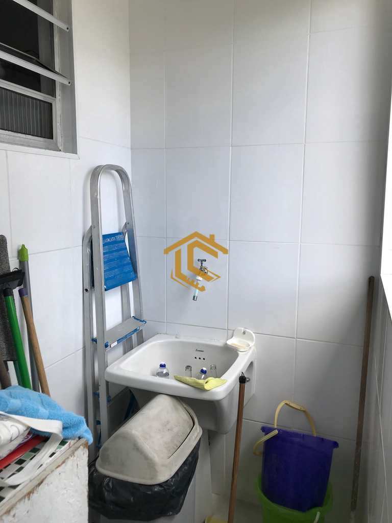 Apartamento em Praia Grande, no bairro Caiçara