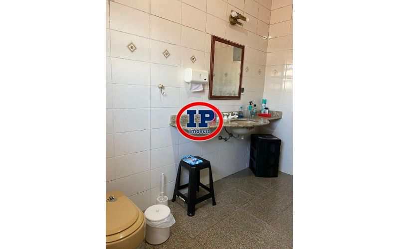 Sobrado em Praia Grande, no bairro Caiçara
