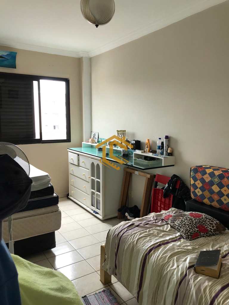 Apartamento em Praia Grande, no bairro Caiçara
