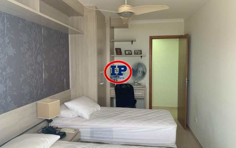 Apartamento em Praia Grande, no bairro Caiçara
