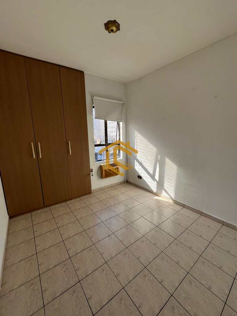 Apartamento em Praia Grande, no bairro Tupi