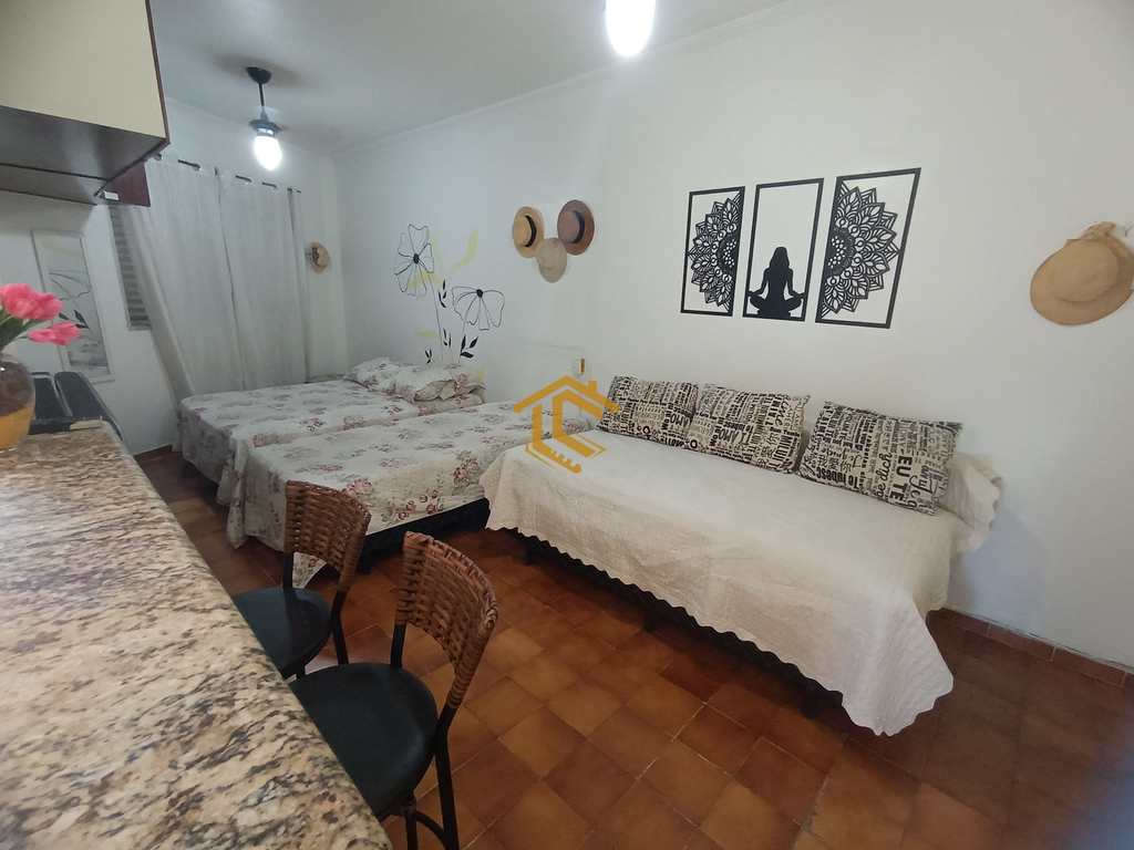 Kitnet em Praia Grande, no bairro Caiçara