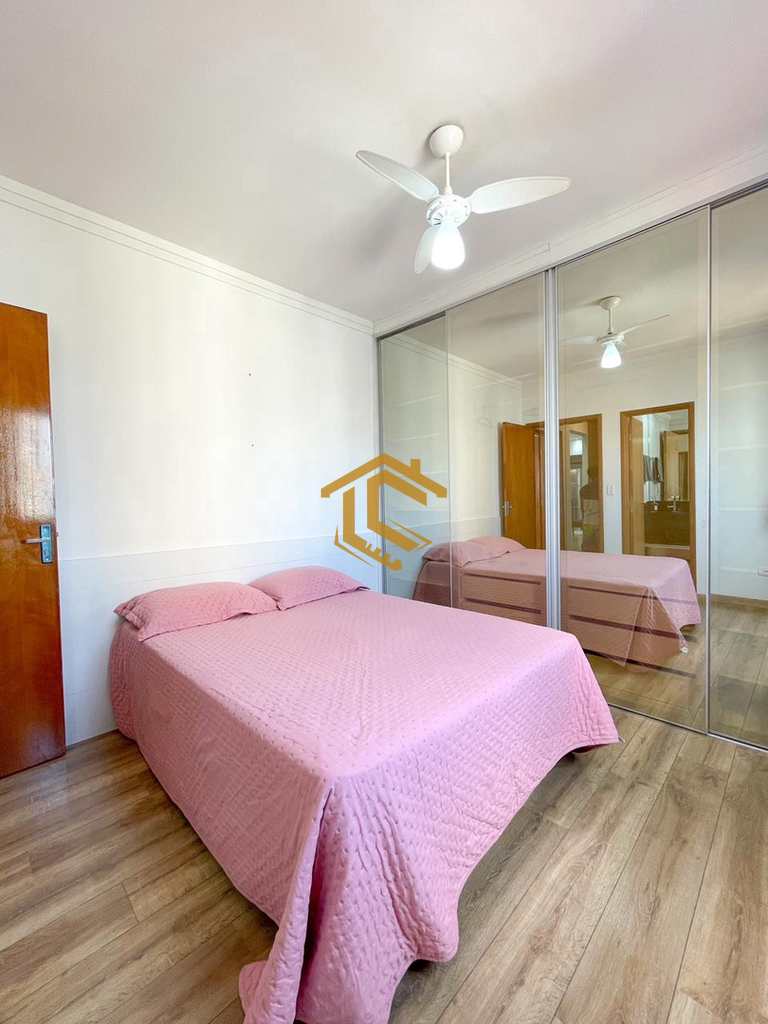 Apartamento em Praia Grande, no bairro Caiçara