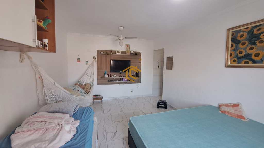 Kitnet em Praia Grande, no bairro Caiçara