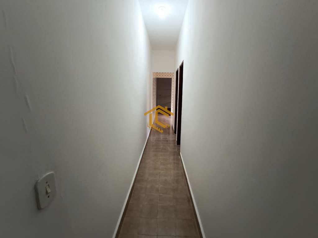 Casa em Praia Grande, no bairro Caiçara