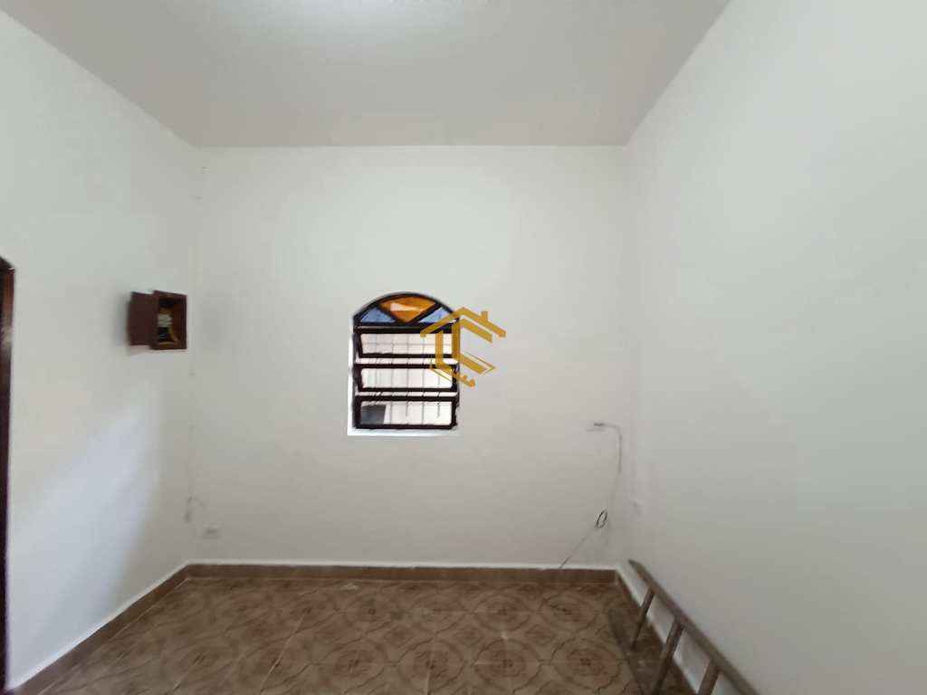 Casa em Praia Grande, no bairro Caiçara