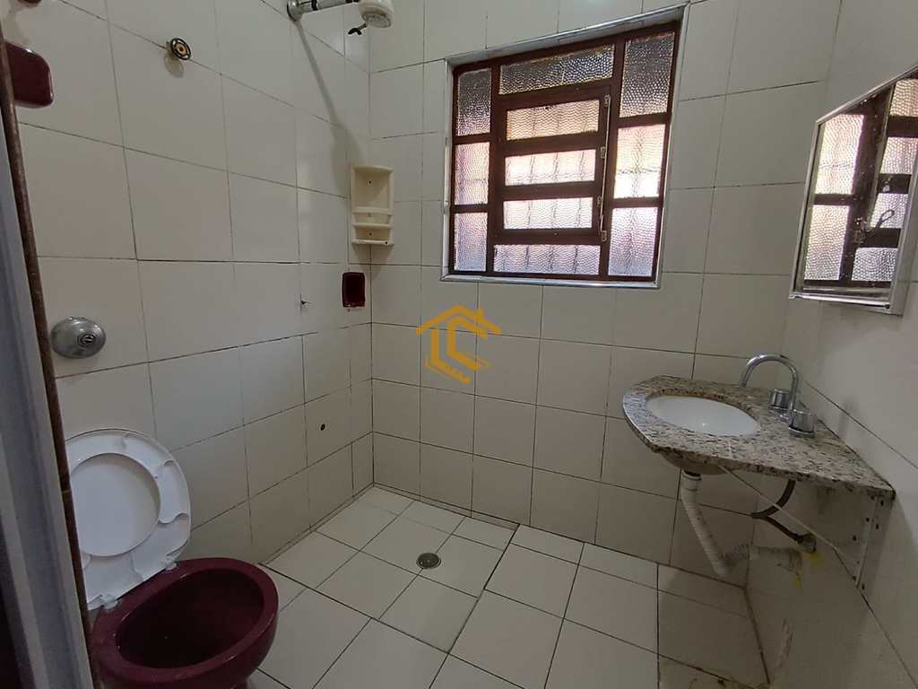 Casa em Praia Grande, no bairro Caiçara