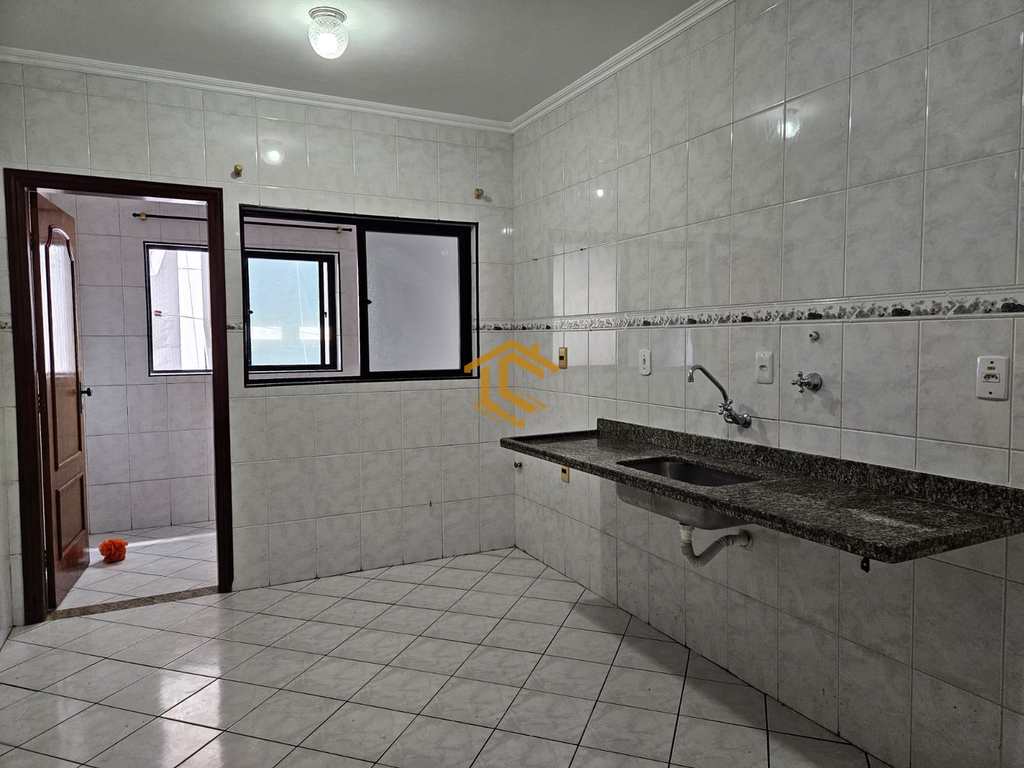 Apartamento em Praia Grande, no bairro Caiçara