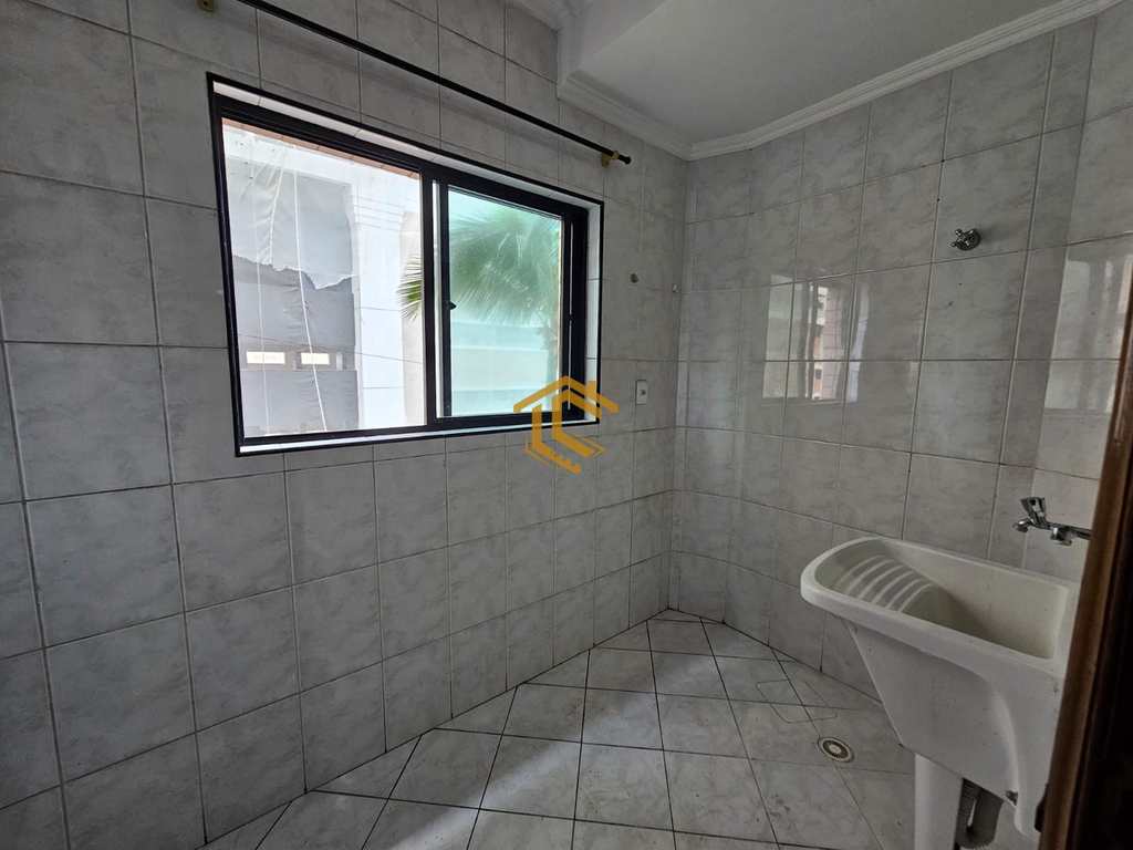 Apartamento em Praia Grande, no bairro Caiçara