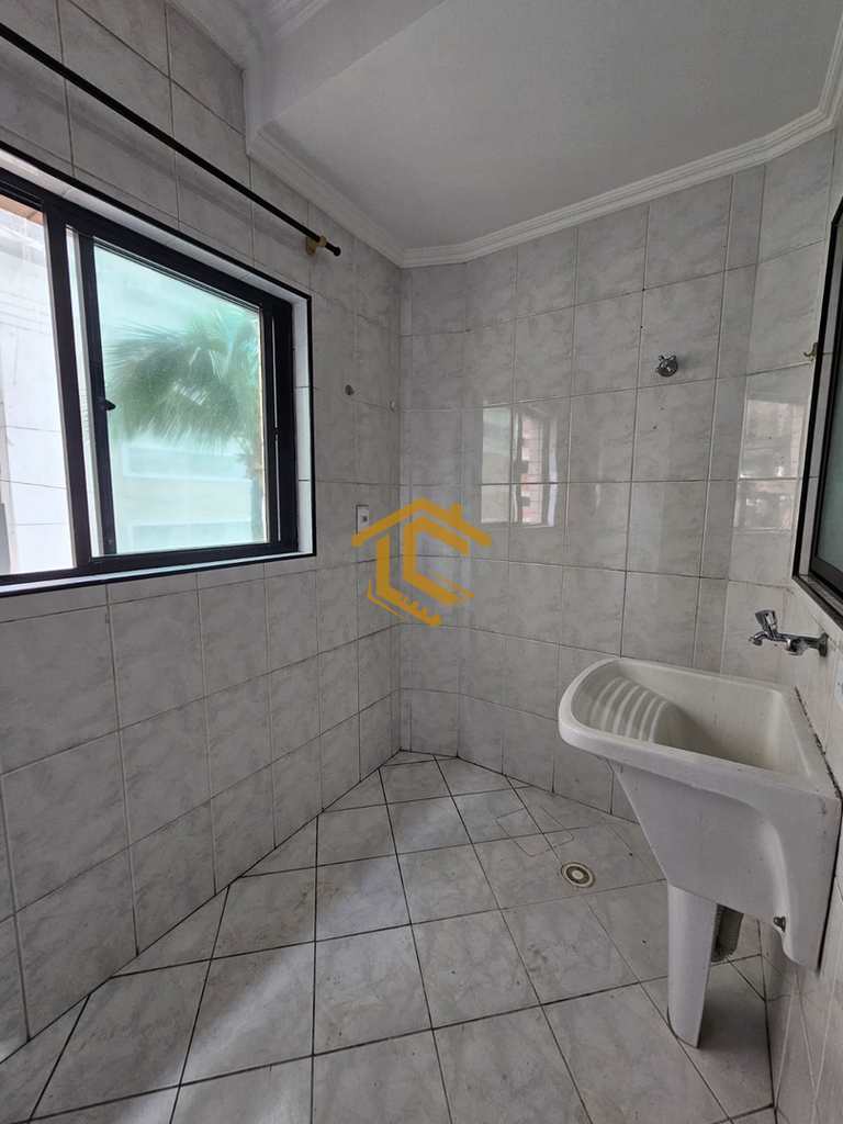Apartamento em Praia Grande, no bairro Caiçara