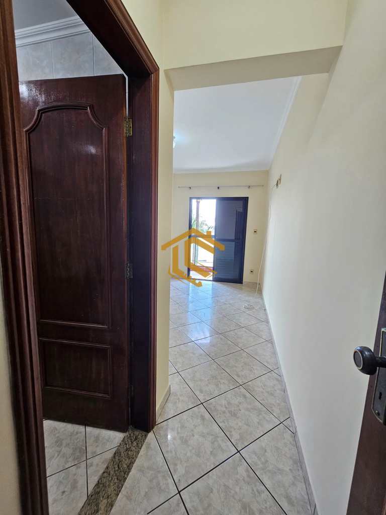 Apartamento em Praia Grande, no bairro Caiçara