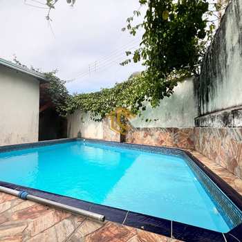 Casa em Praia Grande, bairro Caiçara