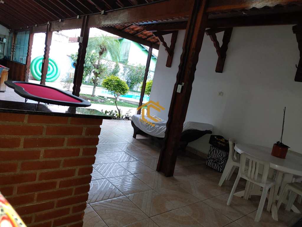 Casa em Praia Grande, no bairro Maracanã