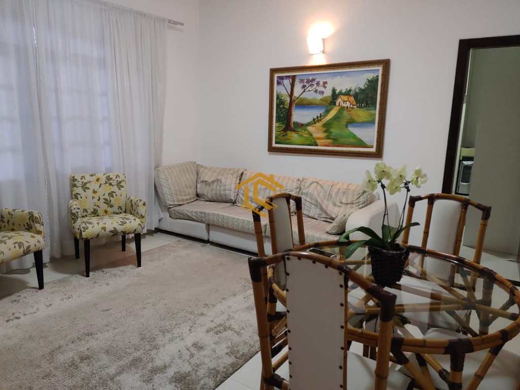 Casa em Praia Grande, no bairro Maracanã