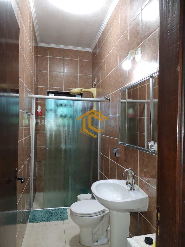 Casa em Praia Grande, no bairro Maracanã