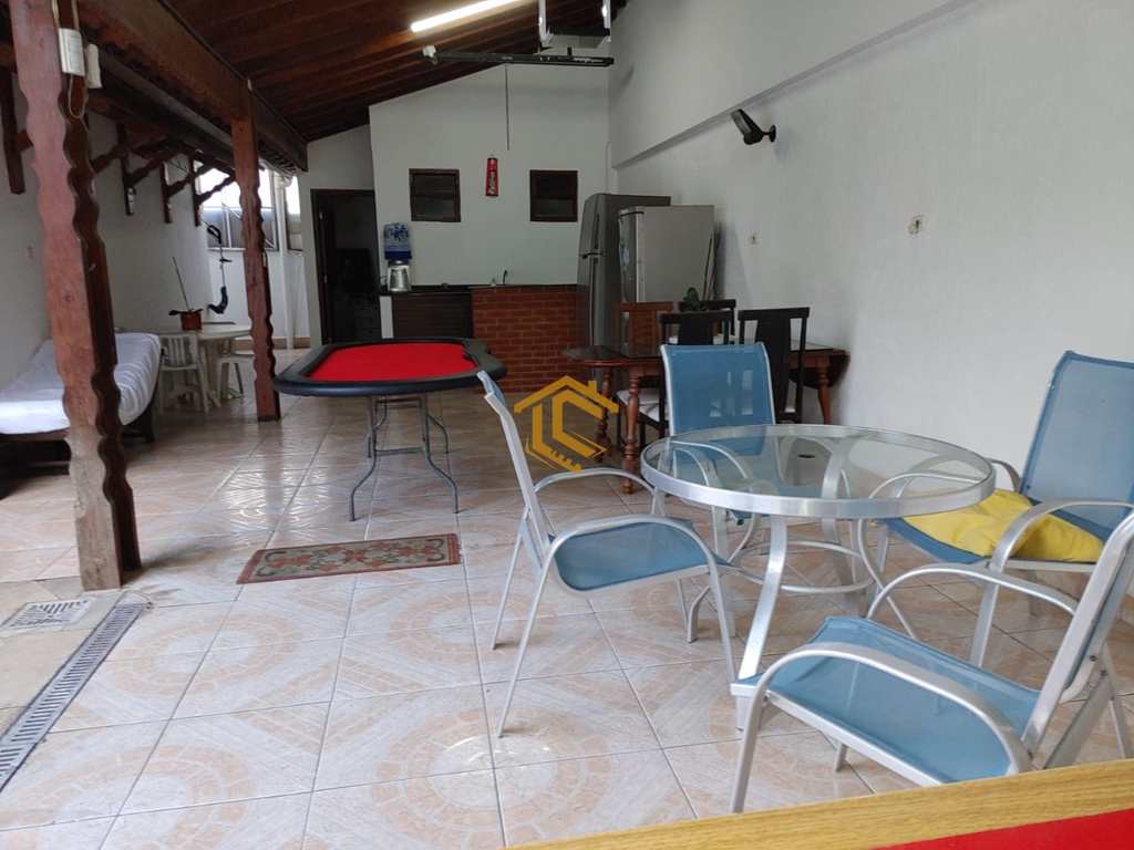 Casa em Praia Grande, no bairro Maracanã