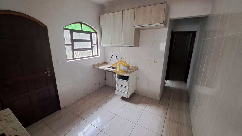 Casa em Praia Grande, no bairro Caiçara