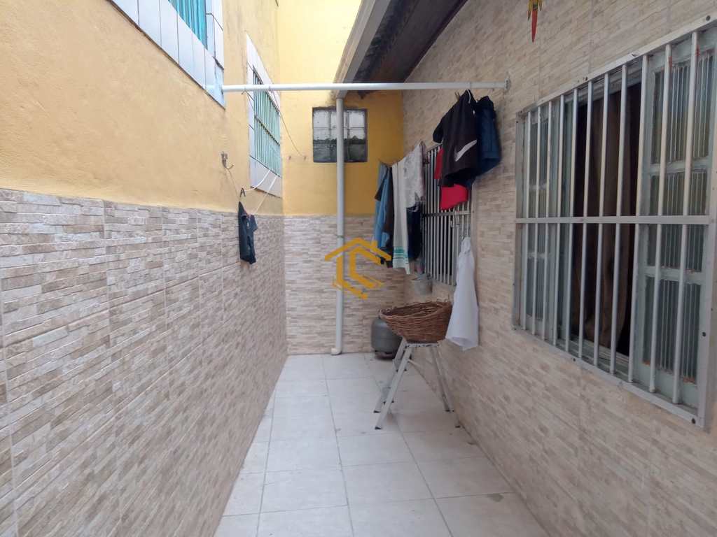 Kitnet em Praia Grande, no bairro Ocian