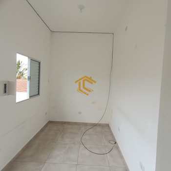 Kitnet em Praia Grande, bairro Jd Imperador