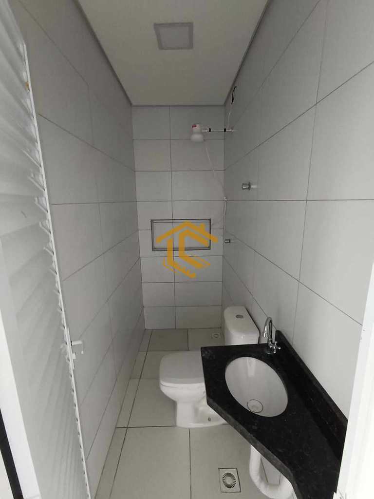 Kitnet em Praia Grande, no bairro Jd Imperador