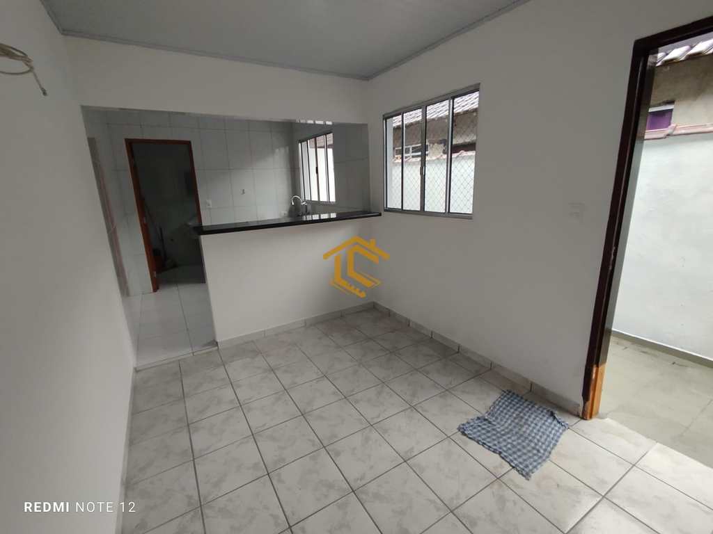 Casa em Praia Grande, no bairro Anhanguera