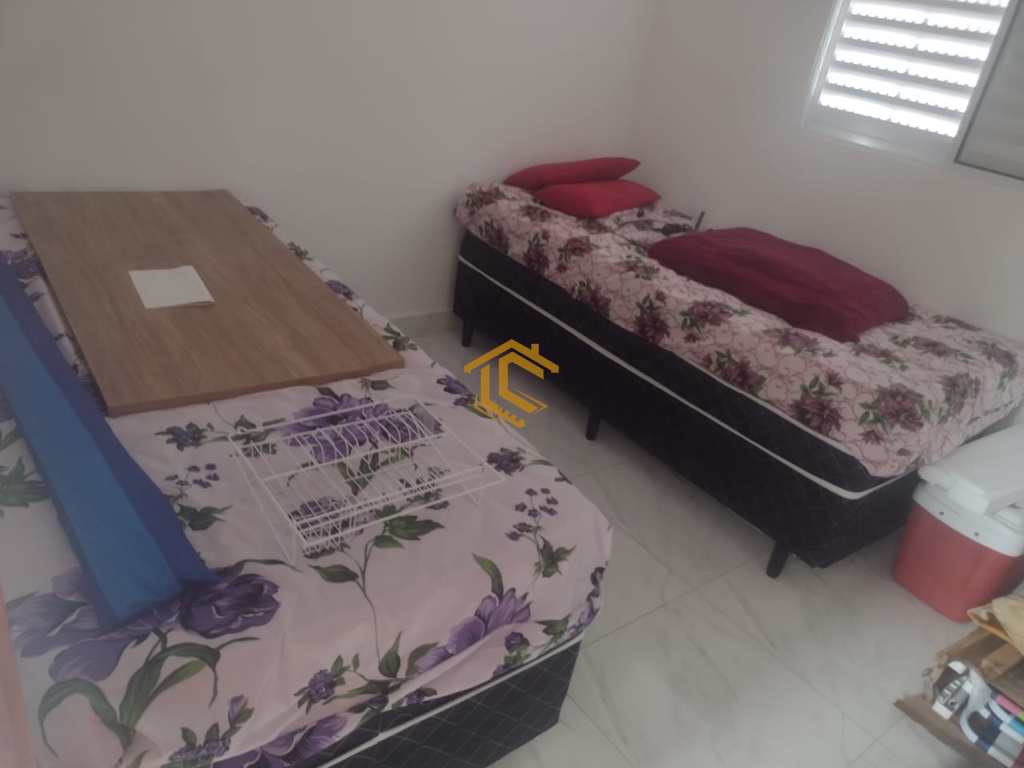 Casa de Condomínio em Praia Grande, no bairro Caiçara