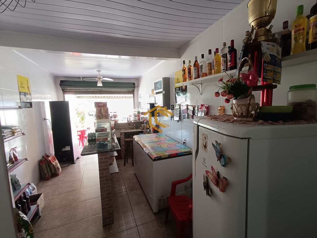 Casa em Praia Grande, no bairro Ribeirópolis