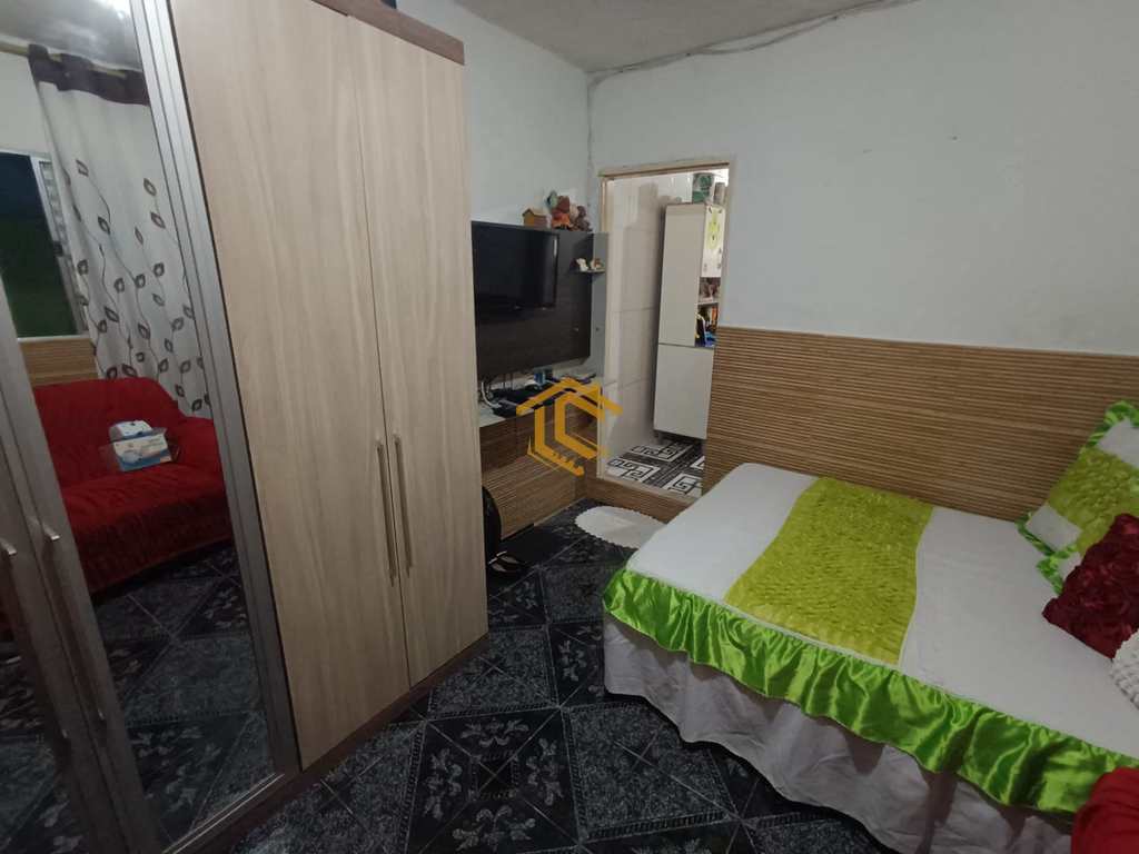 Casa em Praia Grande, no bairro Ribeirópolis