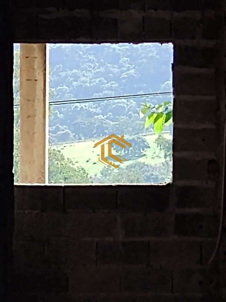 Casa em Atibaia, no bairro Jardim Shangri-Lá