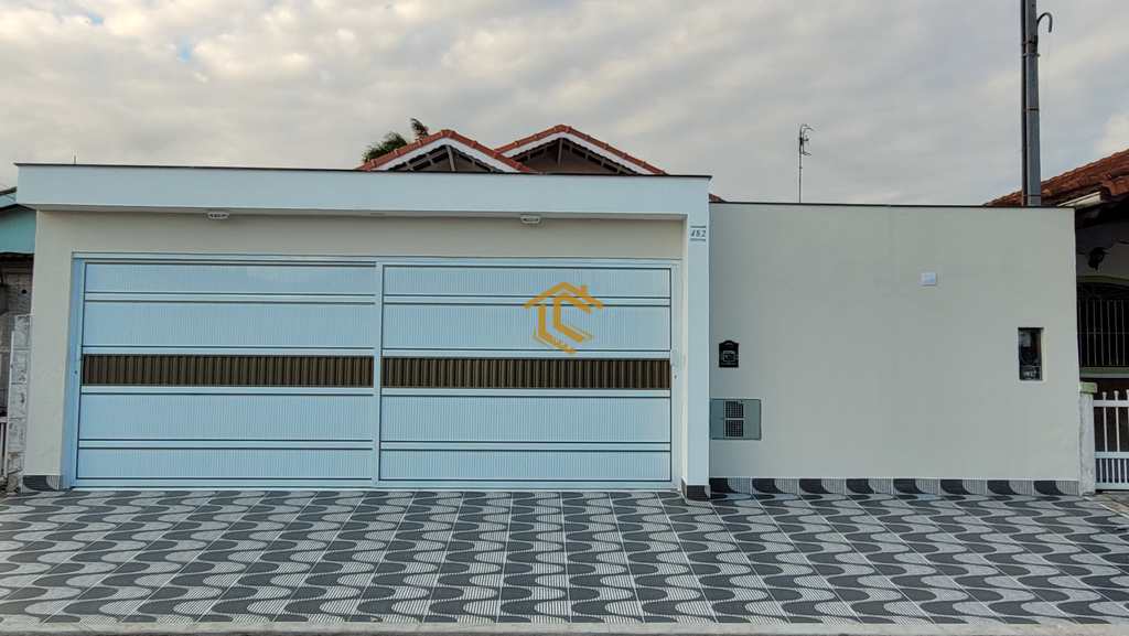 Casa em Praia Grande, no bairro Real