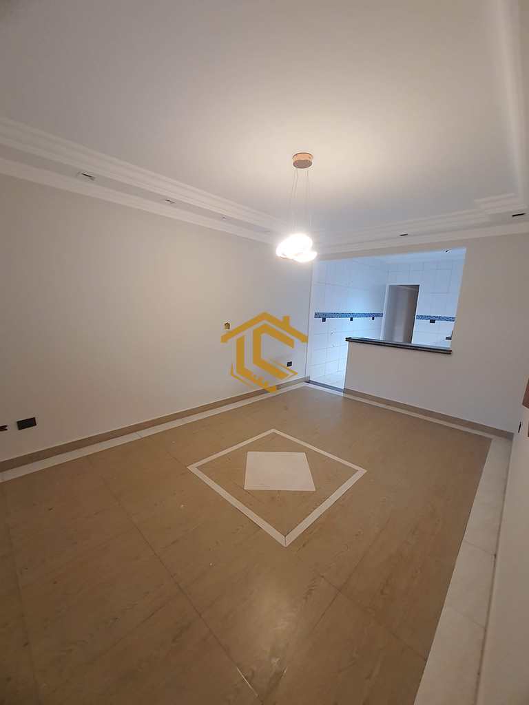 Casa em Praia Grande, no bairro Maracanã