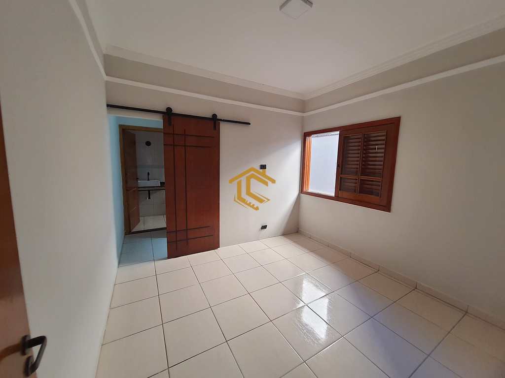 Casa em Praia Grande, no bairro Maracanã