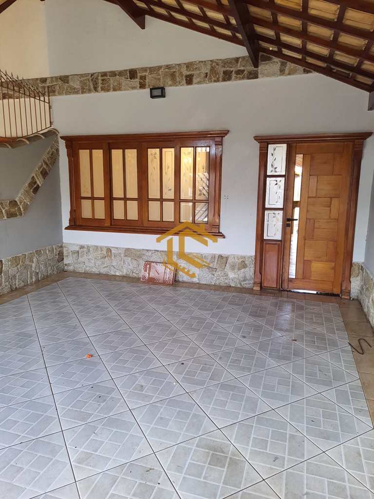 Casa em Praia Grande, no bairro Maracanã