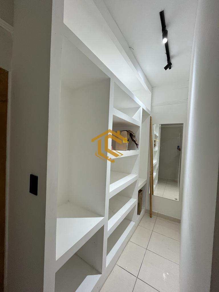 Casa em Praia Grande, no bairro Maracanã