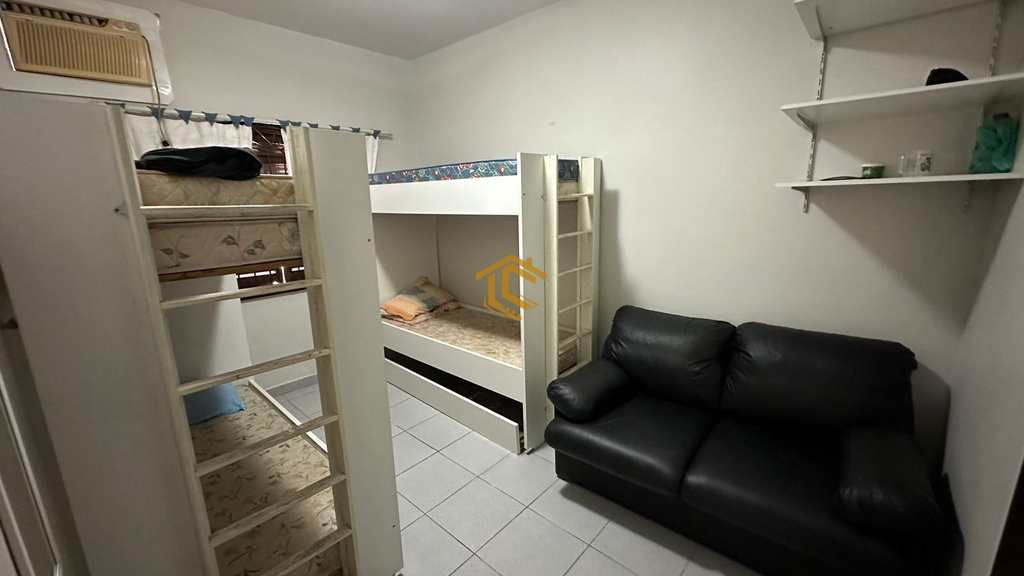 Casa em Praia Grande, no bairro Real