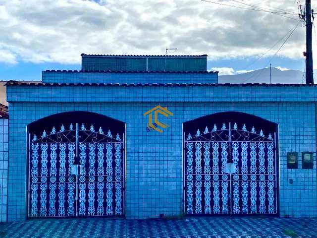 Casa em Praia Grande, no bairro Samambaia