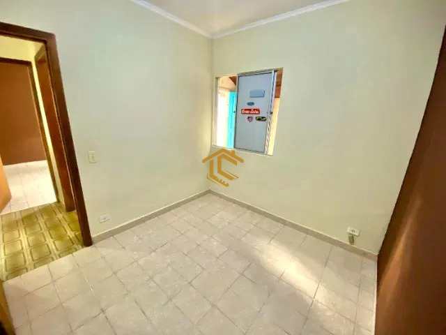 Casa em Praia Grande, no bairro Samambaia