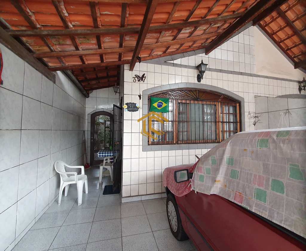 Casa em Praia Grande, no bairro Ocian