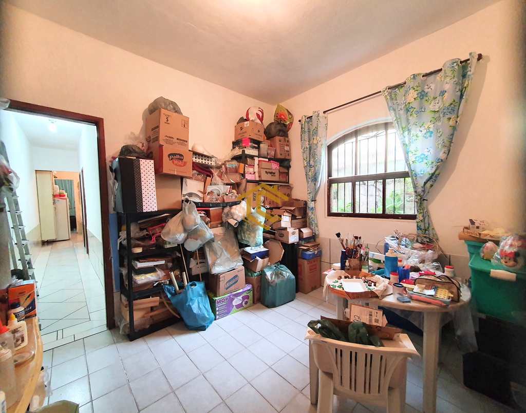 Casa em Praia Grande, no bairro Ocian