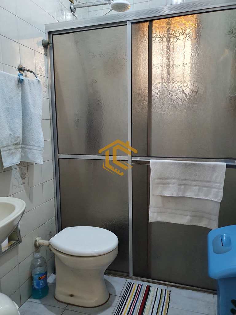 Casa em Praia Grande, no bairro Ocian
