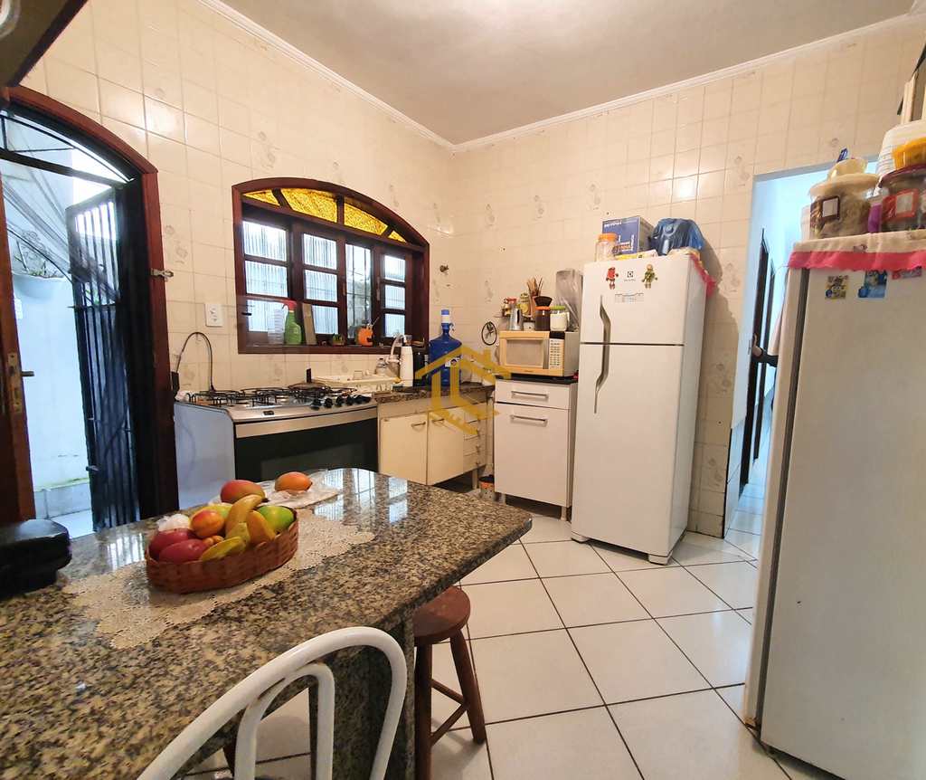Casa em Praia Grande, no bairro Ocian
