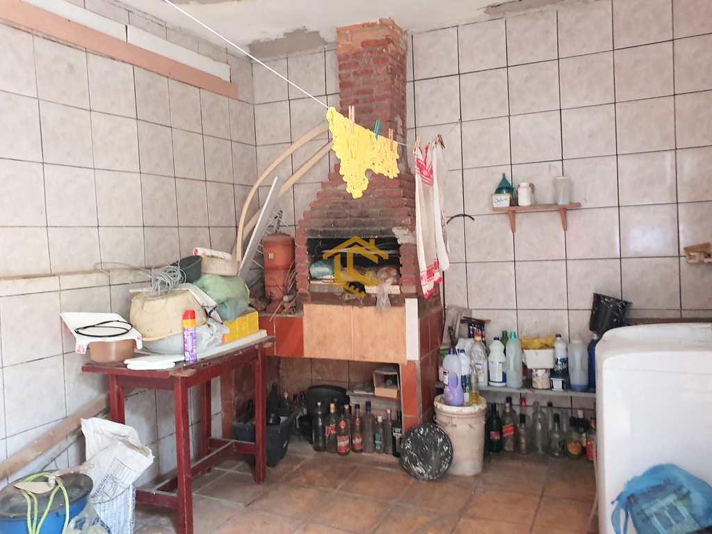 Casa em Praia Grande, no bairro Ocian