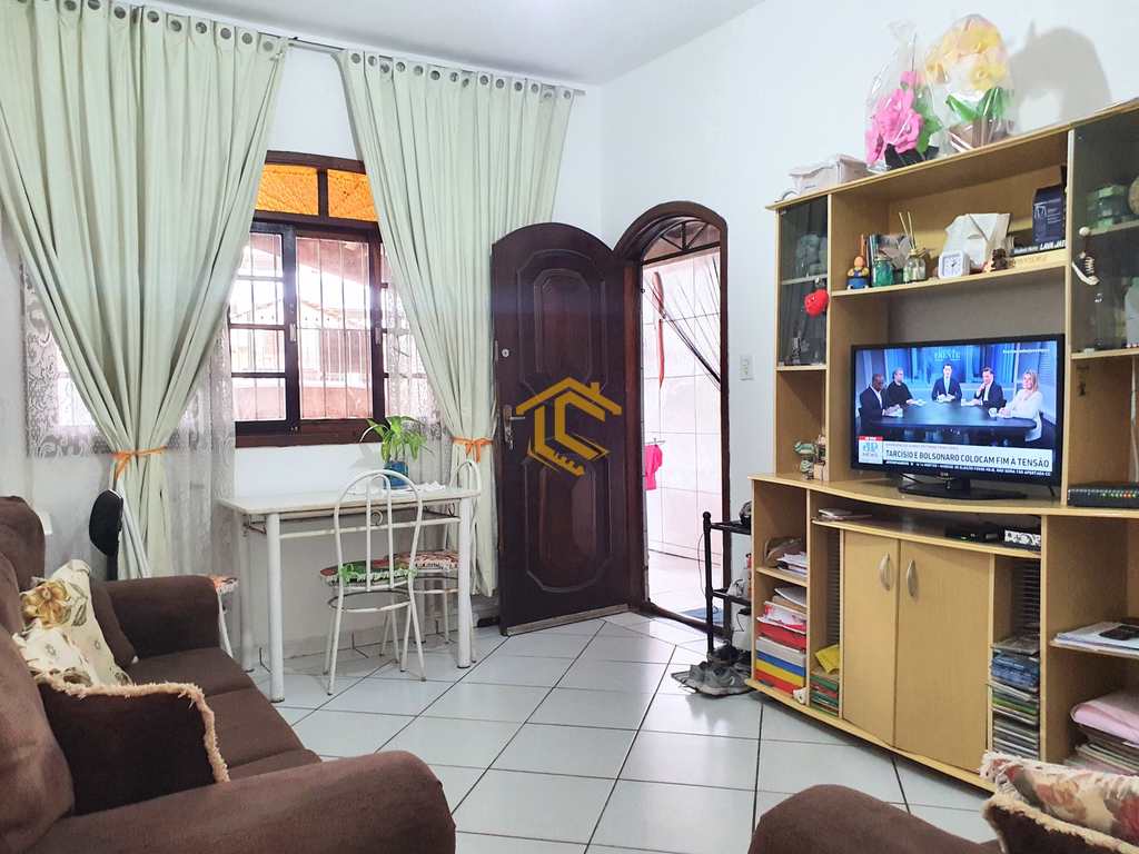Casa em Praia Grande, no bairro Ocian