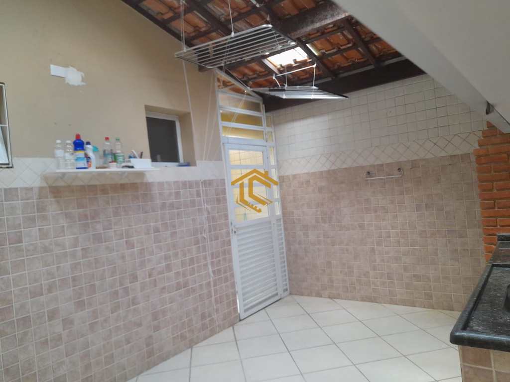 Casa em Praia Grande, no bairro Ocian