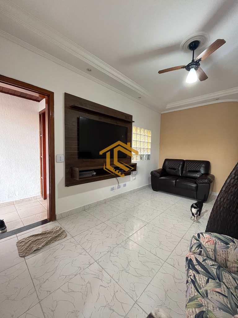 Casa em Praia Grande, no bairro Ocian